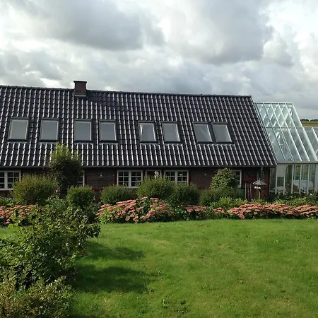 منزل ريفي Country *